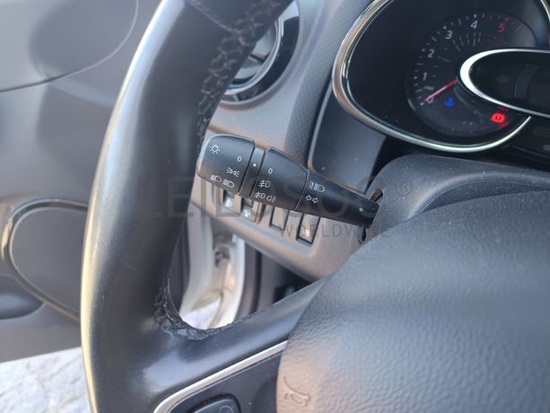 Renault Clio · Ano 2019