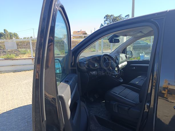 Peugeot Traveller · Ano 2019