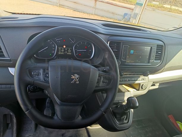 Peugeot Traveller · Ano 2019