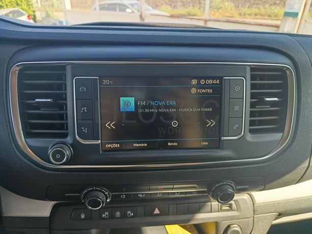 Peugeot Traveller · Ano 2019