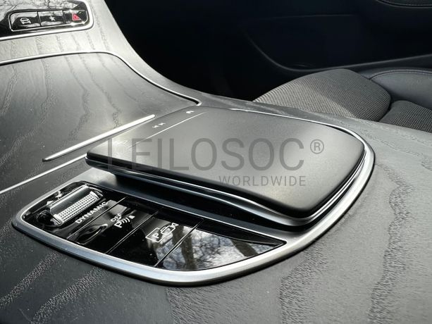 Mercedes-Benz E300 de · Ano 2020