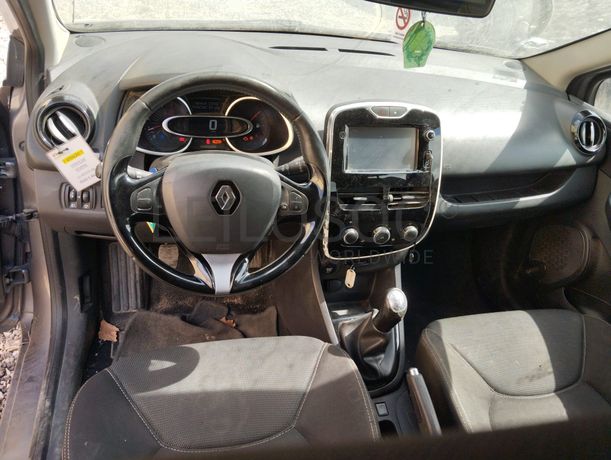 Renault Clio · Ano 2016