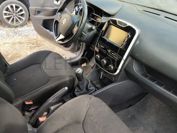Renault Clio · Ano 2016