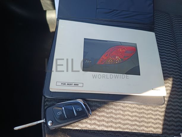 Peugeot 207 · Ano 2007