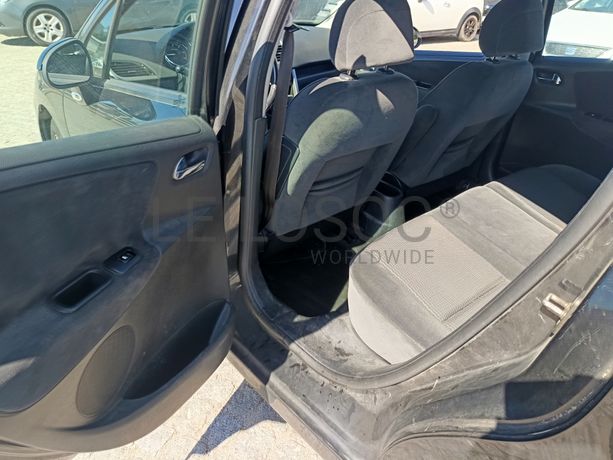 Peugeot 207 · Ano 2007