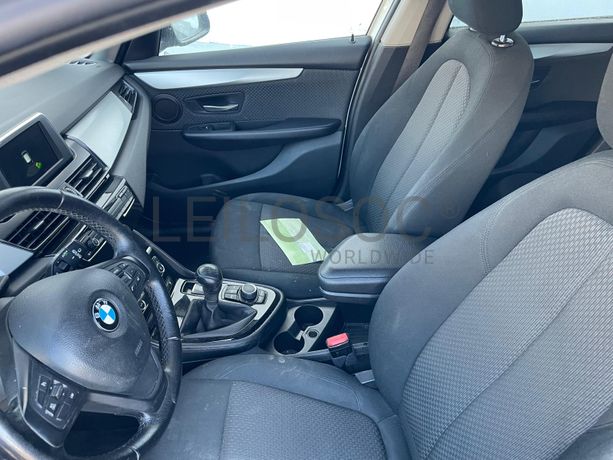 BMW 216D Advantage · Ano 2018