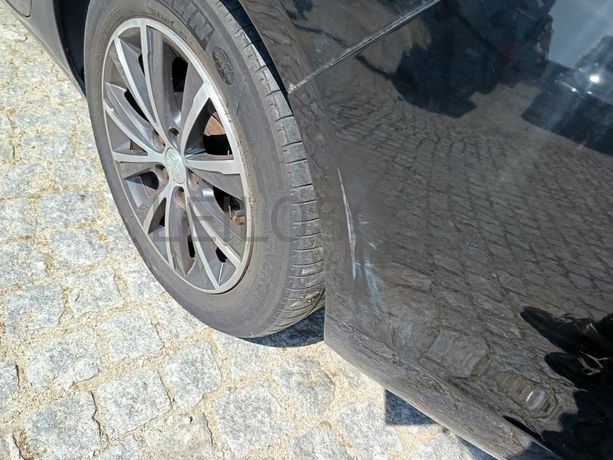 Peugeot 308 · Ano 2015