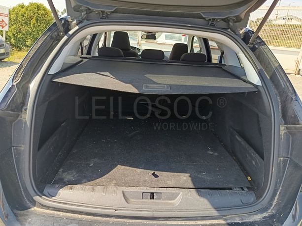 Peugeot 308 · Ano 2015