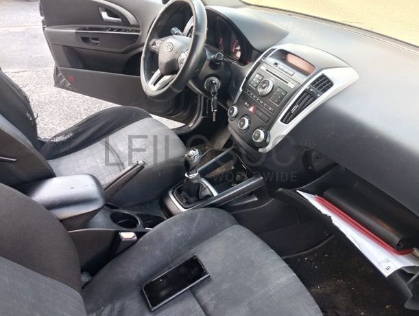 Kia Ceed SW · Ano 2010