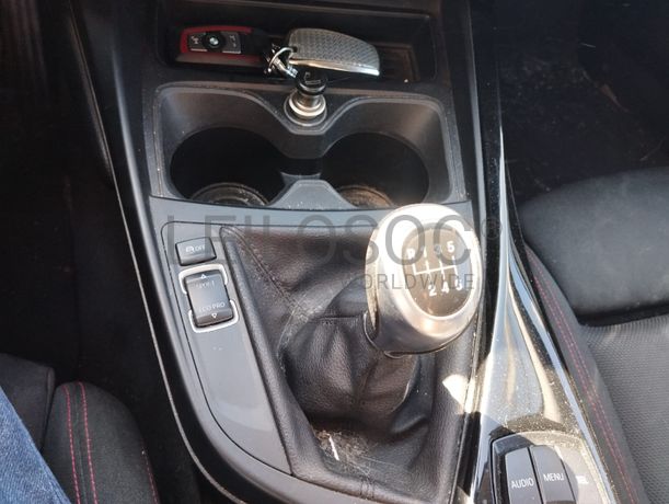 BMW 116 D · Ano 2016