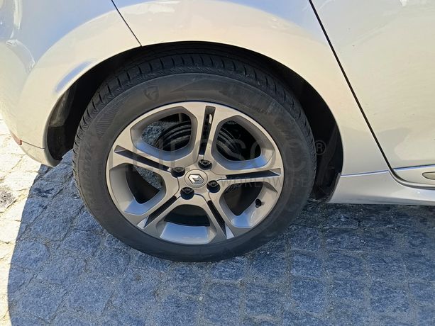 Renault Clio · Ano 2019