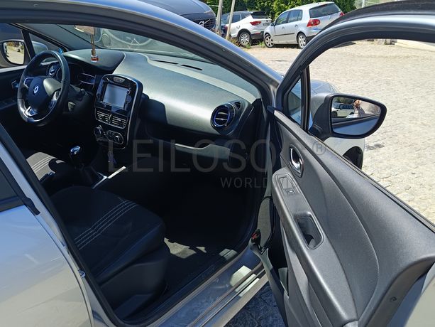 Renault Clio · Ano 2019