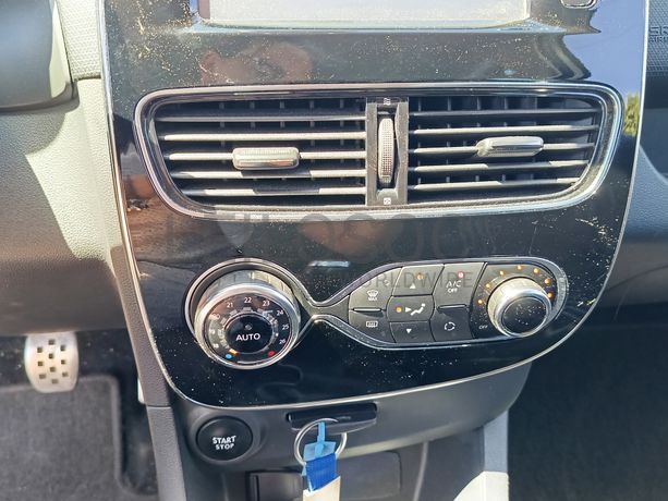 Renault Clio · Ano 2019