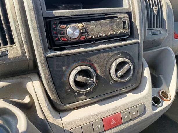 Citroën Jumper 3.0 HDi · Ano 2011