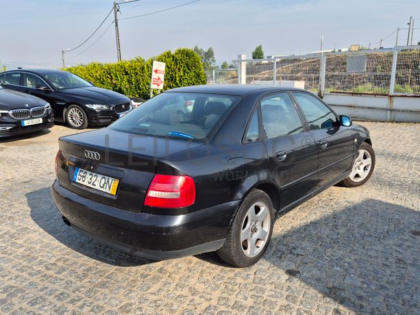Audi A4 · Ano 2000