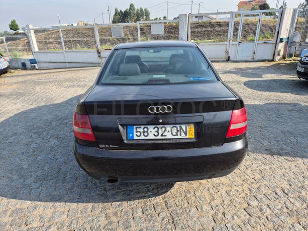 Audi A4 · Ano 2000