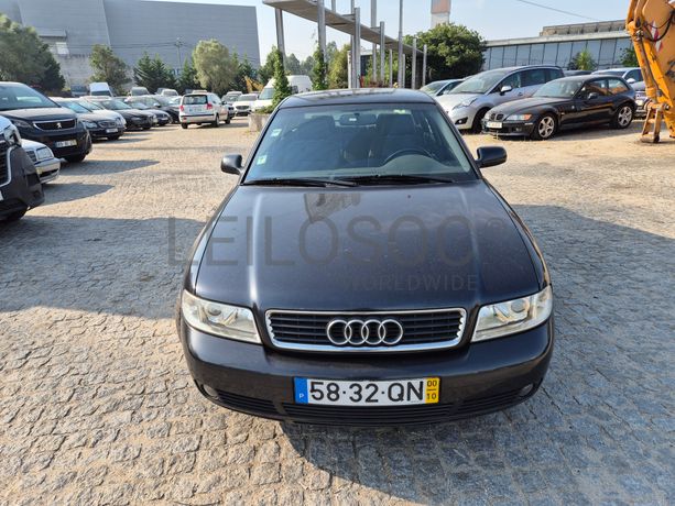Audi A4 · Ano 2000