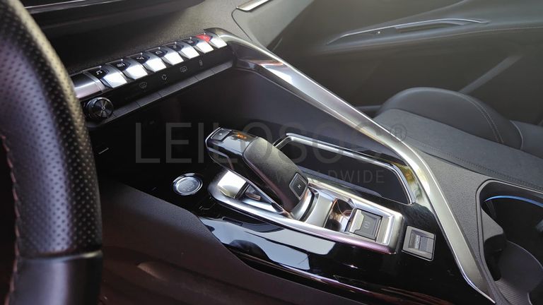 Peugeot 3008 · Ano 2020