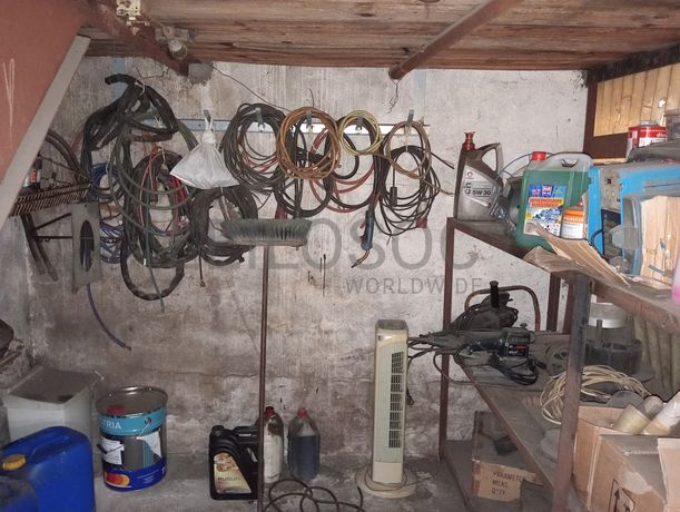 Equipamentos · Mobiliário · Stock