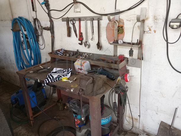 Equipamentos · Mobiliário · Stock