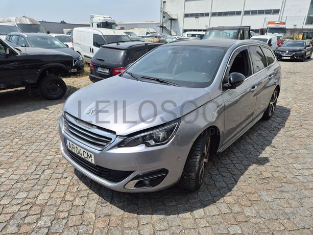 Peugeot 308 SW · Ano 2015