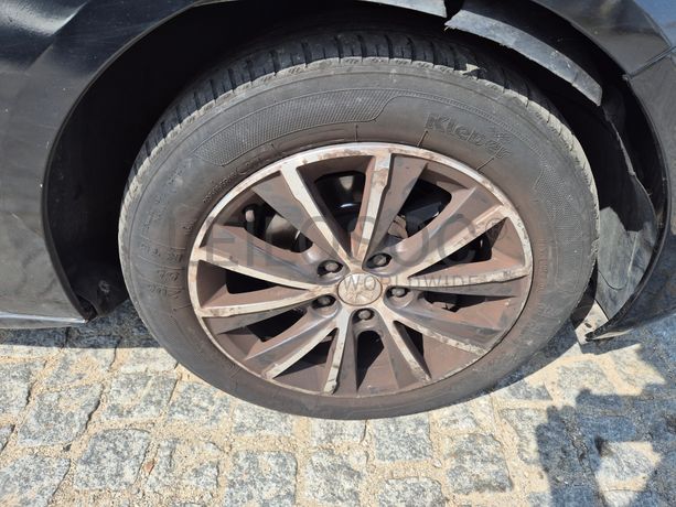 Peugeot 308 SW II 1.6 Blue HDI · Ano 2014