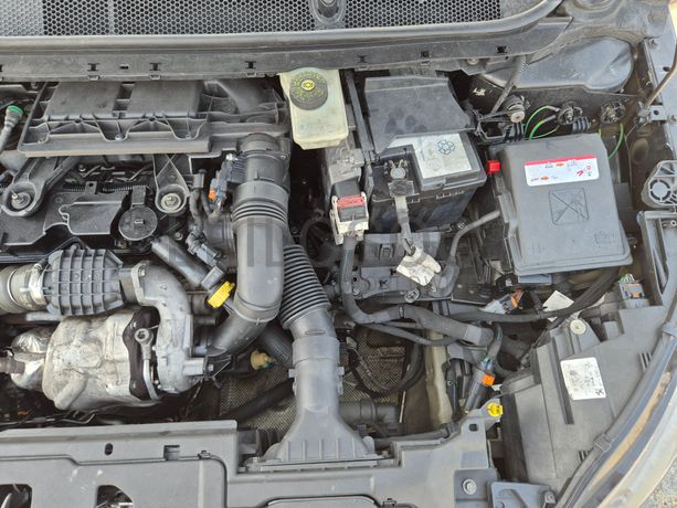 Peugeot 308 SW II 1.6 Blue HDI · Ano 2014