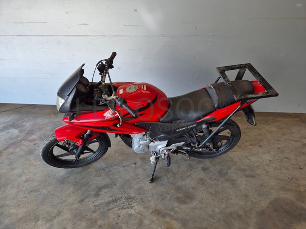 HONDA CBF 125 · Ano 2010