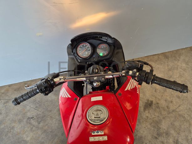 HONDA CBF 125 · Ano 2010