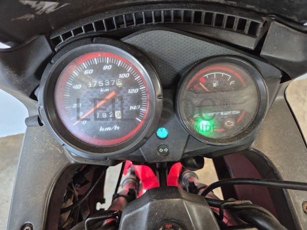 HONDA CBF 125 · Ano 2010