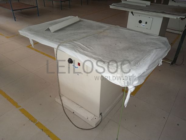 Mesa de Passar a Ferro