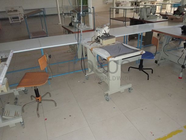 Mobiliário · Equipamentos