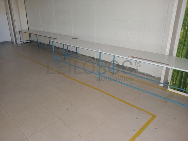 Mobiliário · Equipamentos