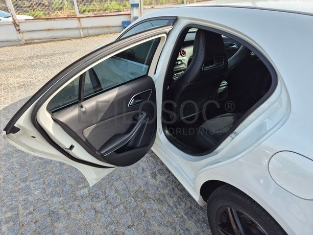 Mercedes-Benz A 180 · Ano 2012