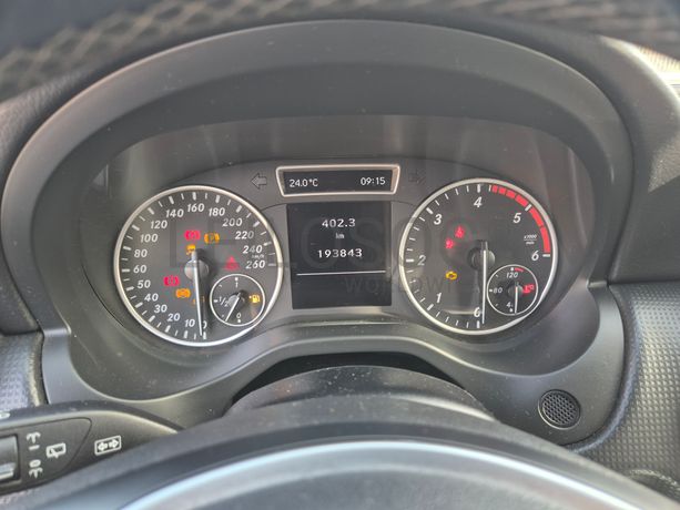 Mercedes-Benz A 180 · Ano 2012