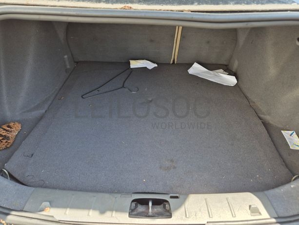 Volvo S40 · Ano 2005