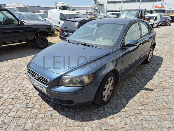 Volvo S40 · Ano 2005
