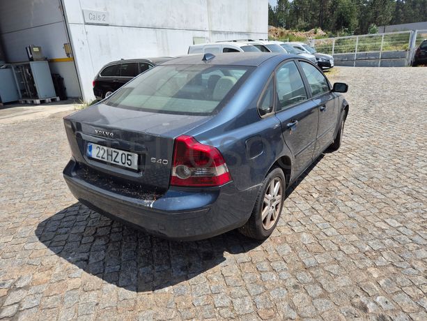Volvo S40 · Ano 2005