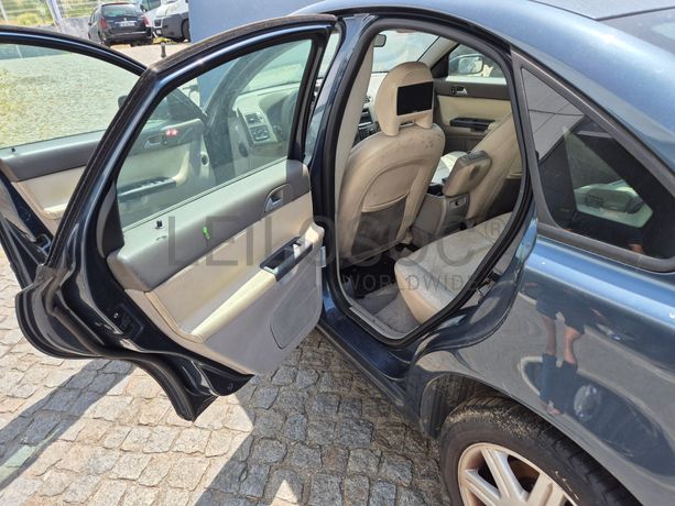 Volvo S40 · Ano 2005