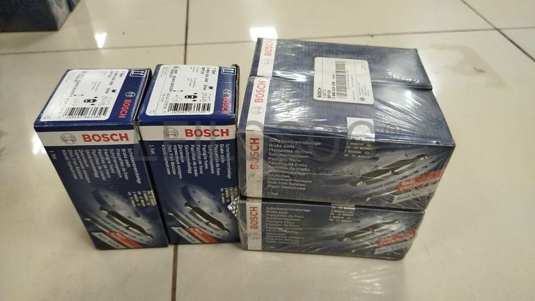 WB Grase NLG 3 e Calços de Travão Bosch - BP130