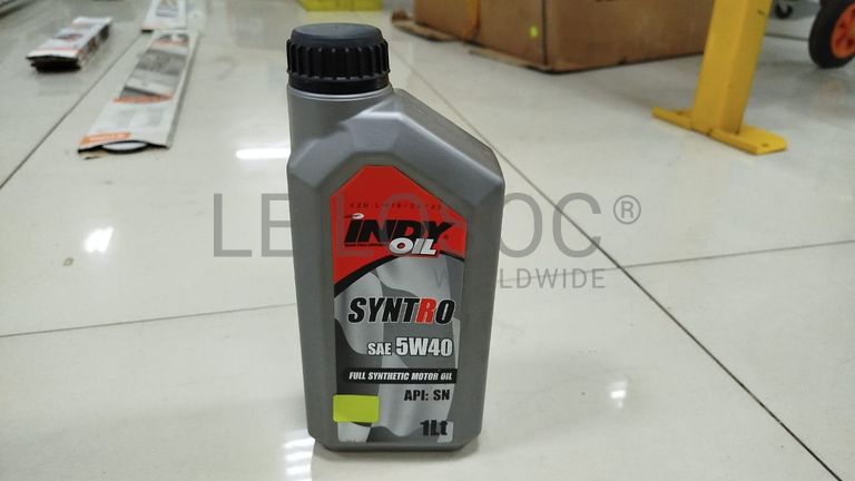 Diversos Óleo e Um Anti-Congelante