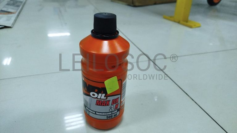 Diversos Óleo e Um Anti-Congelante