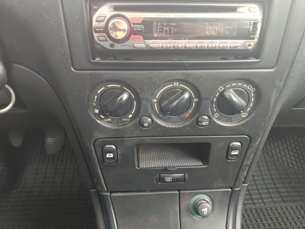 Citroën Xsara · Ano 2001