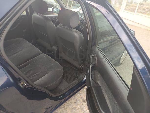 Citroën Xsara · Ano 2001