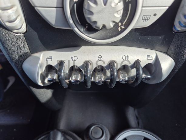 Mini Cooper · Ano 2008