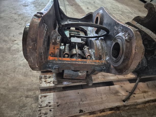 Engates Hidráulicos