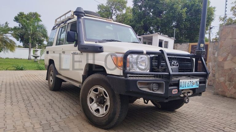 Toyota Land Cruiser 3.20m
