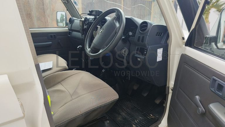 Toyota Land Cruiser 3.20m