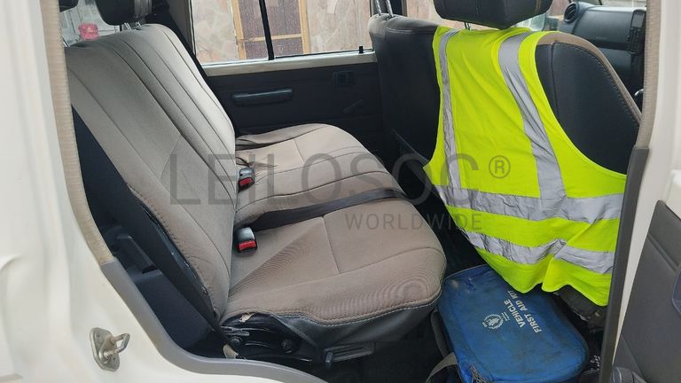 Toyota Land Cruiser 3.20m