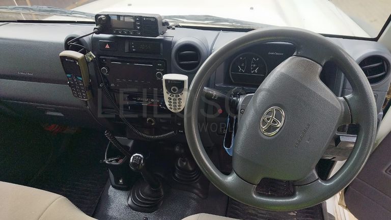 Toyota Land Cruiser 3.20m